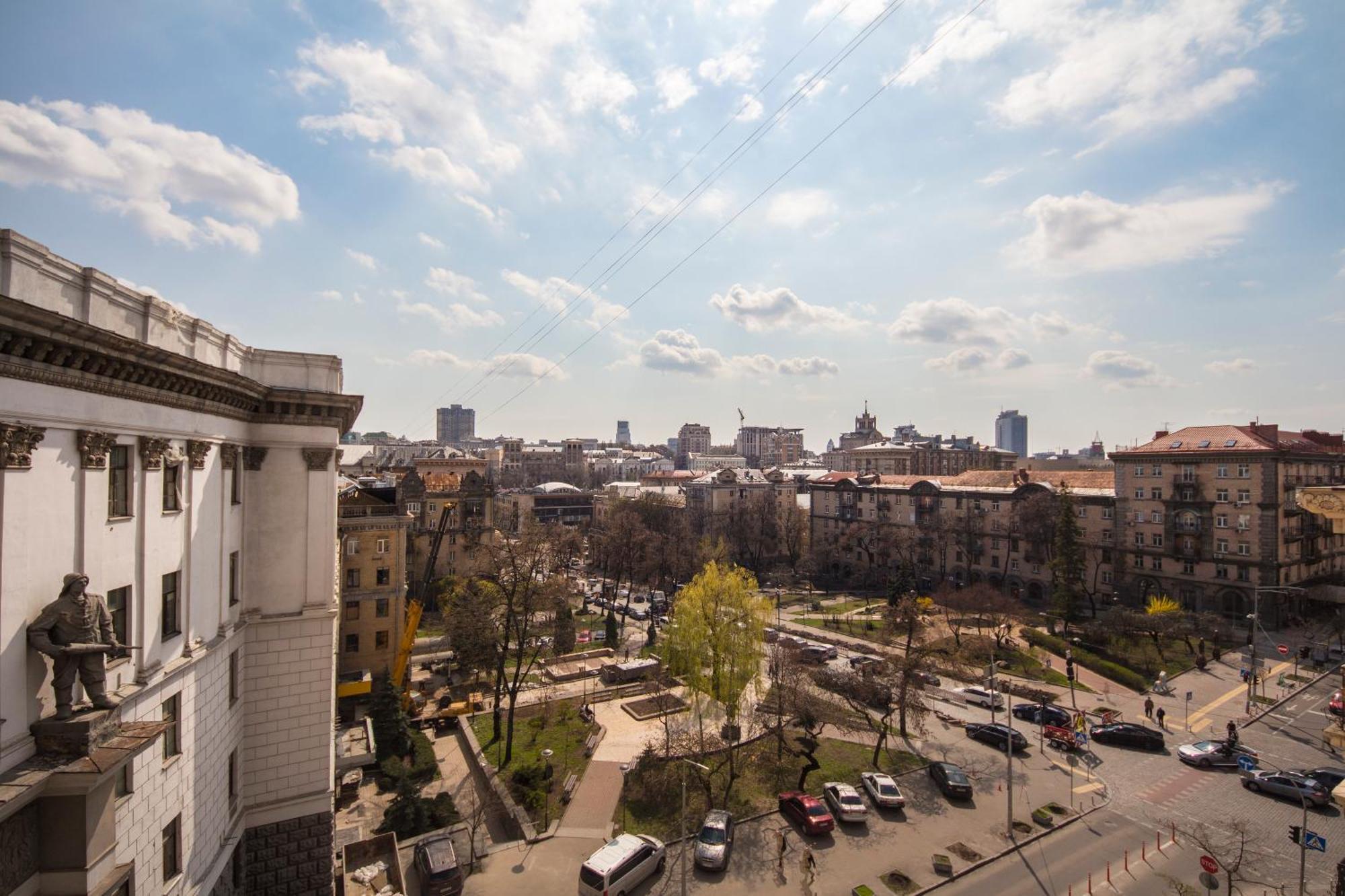 Self Check-In Apartments Kiev Buitenkant foto
