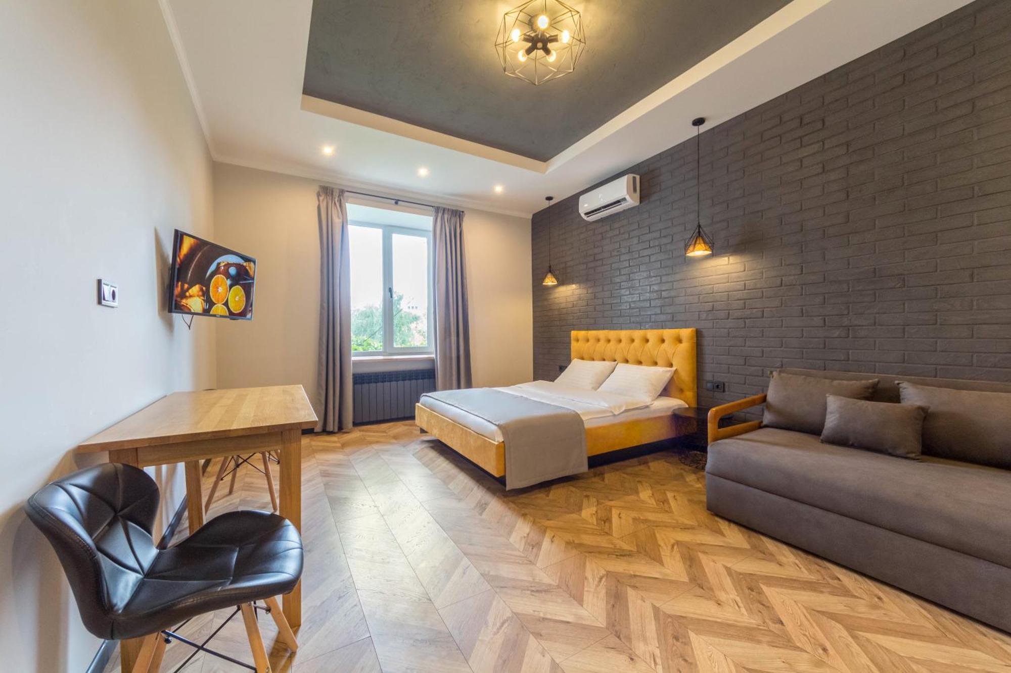 Self Check-In Apartments Kiev Buitenkant foto